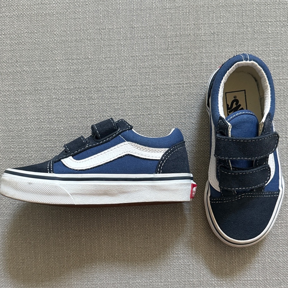 Vans Toddler Old Skool V Navy and White Sneakers